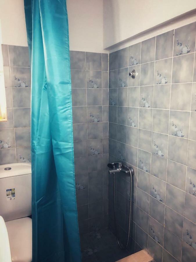 Renovated Apt Close To Beach Wifi Ac アナヴィソス エクステリア 写真